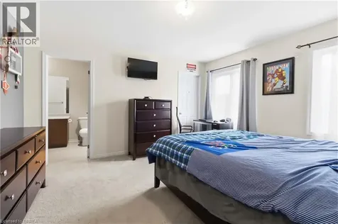 14 Turnbull Drive Brantford ON N3T 0K4