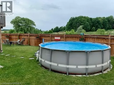 14 Turnbull Drive Brantford ON N3T 0K4