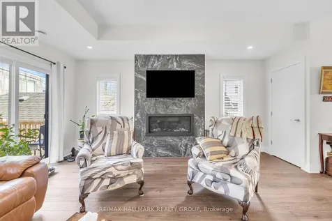 165 Longpre Street Ottawa ON K1L 7J5