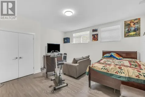 165 Longpre Street Ottawa ON K1L 7J5