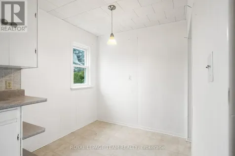 266 Daniel Street South Arnprior ON K7S 2M2