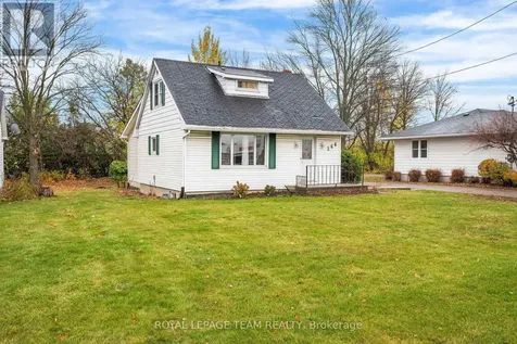 266 Daniel Street South Arnprior ON K7S 2M2