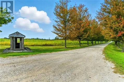 437 6th Concession Road East Hamilton ON L8B 1A3