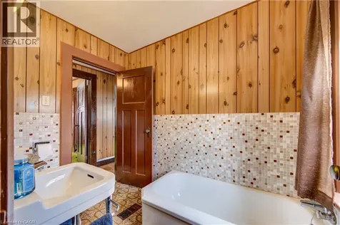 111 Simeon Street Kitchener ON N2H 1S6