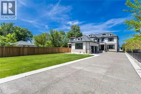 7 Campview Road Stoney Creek ON L8E 5E2