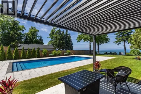 7 Campview Road Stoney Creek ON L8E 5E2