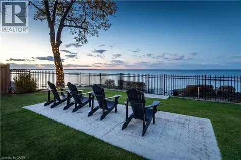 7 Campview Road Stoney Creek ON L8E 5E2
