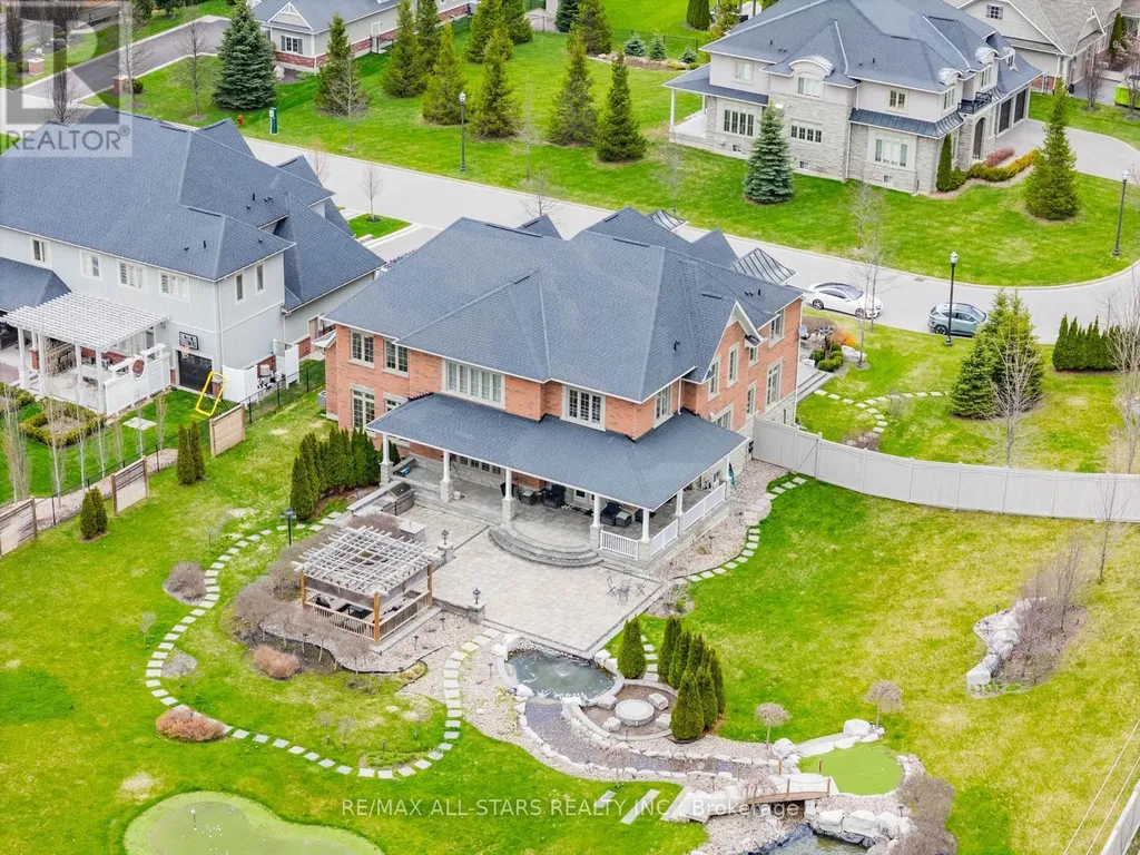 37 Country Club Crescent Uxbridge ON L9P 0B8