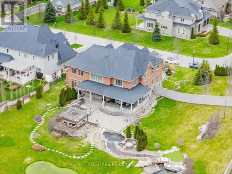 37 Country Club Crescent Uxbridge ON L9P 0B8