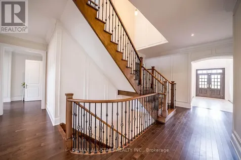 37 Country Club Crescent Uxbridge ON L9P 0B8