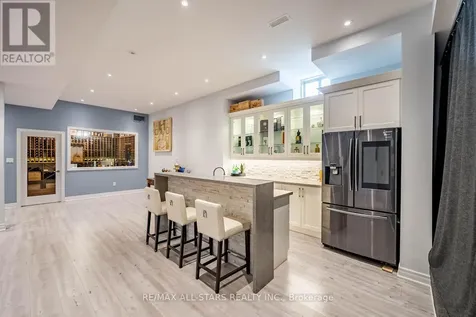 37 Country Club Crescent Uxbridge ON L9P 0B8