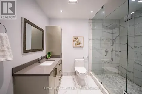 37 Country Club Crescent Uxbridge ON L9P 0B8