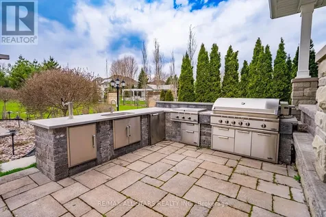 37 Country Club Crescent Uxbridge ON L9P 0B8