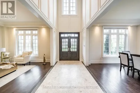 37 Country Club Crescent Uxbridge ON L9P 0B8