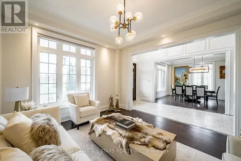 37 Country Club Crescent Uxbridge ON L9P 0B8