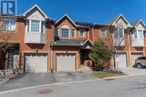 11 Great Oak Private Ottawa ON K1G 6P7