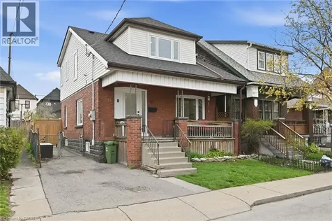 46 Mayflower Avenue Hamilton ON L8L 2K4
