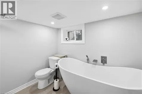 46 Mayflower Avenue Hamilton ON L8L 2K4