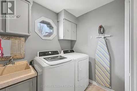 31 Daniel Street South Arnprior ON K7S 2L5
