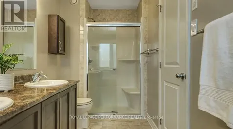 338 Alasken Drive Ottawa ON K1T 0M4