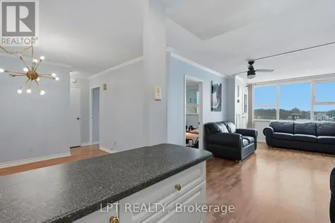 555 Brittany Drive Ottawa ON K1K 4C5