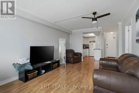 555 Brittany Drive Ottawa ON K1K 4C5