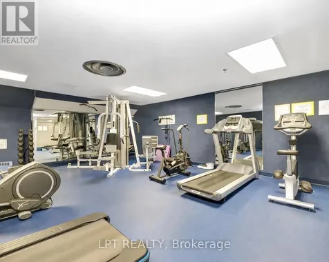 555 Brittany Drive Ottawa ON K1K 4C5