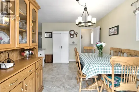 67 East Street East Collingwood ON L9Y 3W7