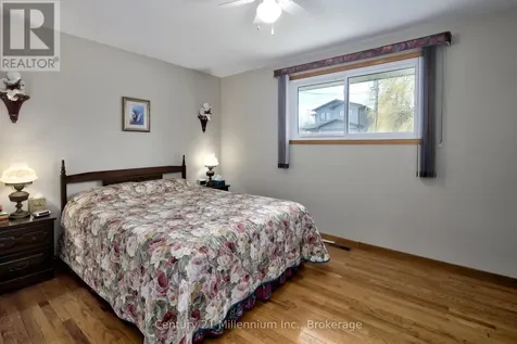 67 East Street East Collingwood ON L9Y 3W7