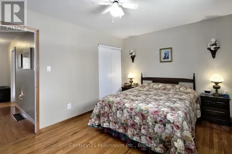 67 East Street East Collingwood ON L9Y 3W7