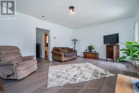 13 Toronto Avenue South River ON P0A 1X0