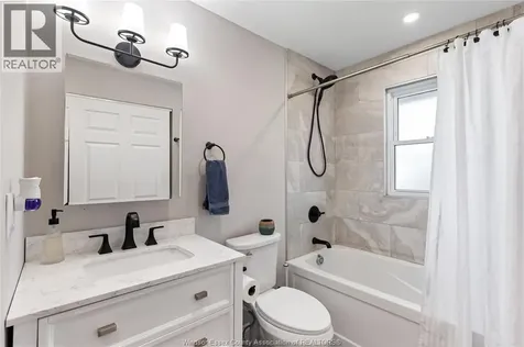 221 Grace Road Tecumseh ON N8N 2G6