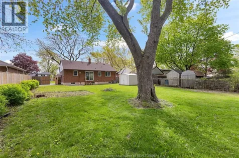 221 Grace Road Tecumseh ON N8N 2G6
