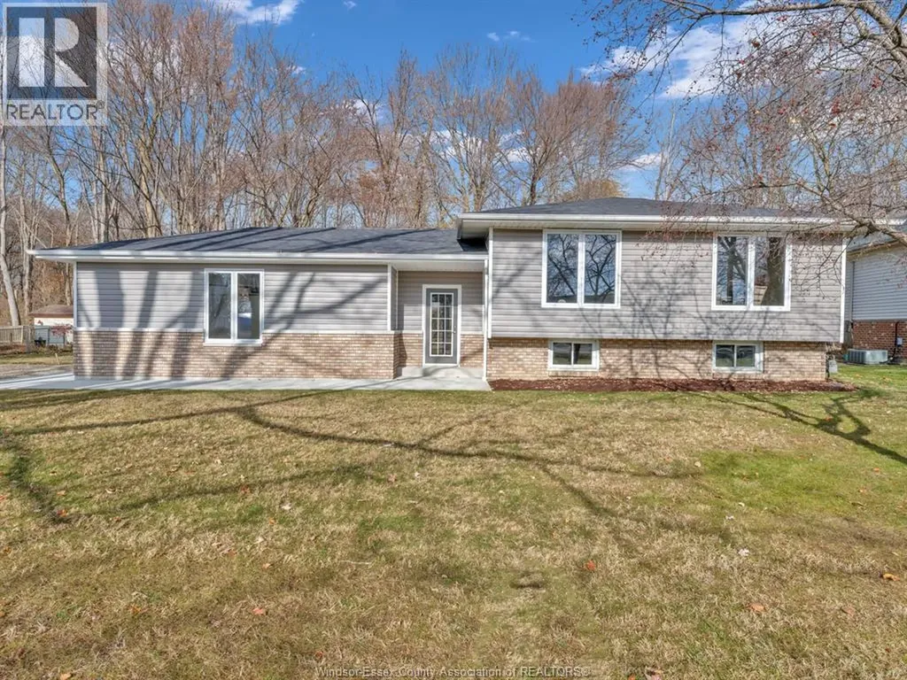 332 Heritage Road Kingsville ON