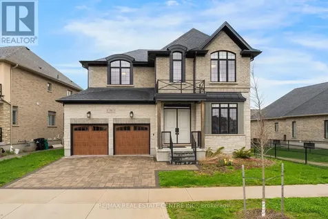 94 Pondcliffe Drive Kitchener ON N2R 0M3