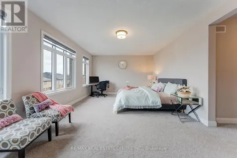 94 Pondcliffe Drive Kitchener ON N2R 0M3