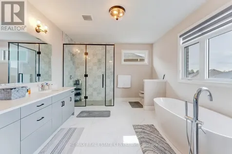 94 Pondcliffe Drive Kitchener ON N2R 0M3