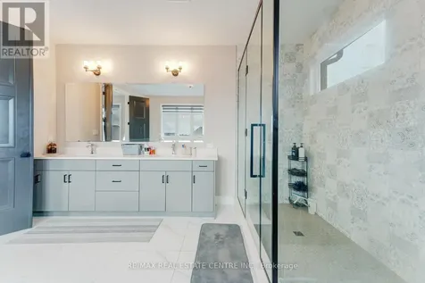 94 Pondcliffe Drive Kitchener ON N2R 0M3