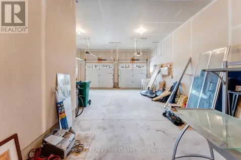 94 Pondcliffe Drive Kitchener ON N2R 0M3
