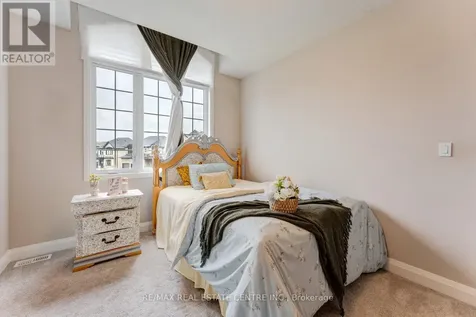 94 Pondcliffe Drive Kitchener ON N2R 0M3