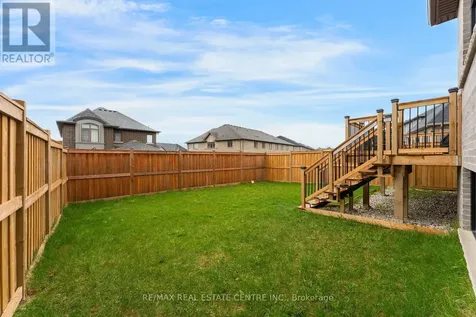 94 Pondcliffe Drive Kitchener ON N2R 0M3
