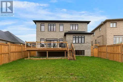 94 Pondcliffe Drive Kitchener ON N2R 0M3