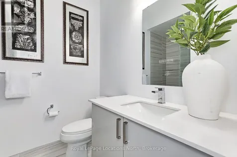 1 Hume Street East Collingwood ON L9Y 0X3