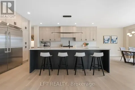 400 Ashbee Court Ottawa ON K4M 0A8
