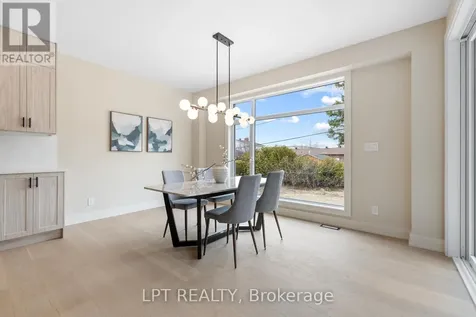 400 Ashbee Court Ottawa ON K4M 0A8