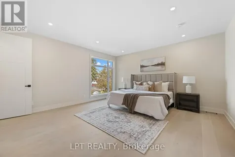 400 Ashbee Court Ottawa ON K4M 0A8