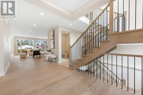 400 Ashbee Court Ottawa ON K4M 0A8