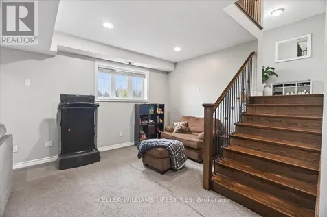 29 Wellington Street Newbury ON N0L 1Z0