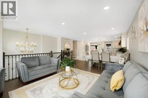 4205 Barton Crescent Windsor ON N9G 2V5