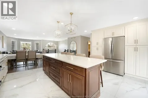4205 Barton Crescent Windsor ON N9G 2V5